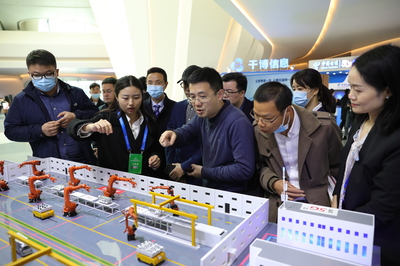 湖南联通5G智慧科技亮相2020年世界计算机大会